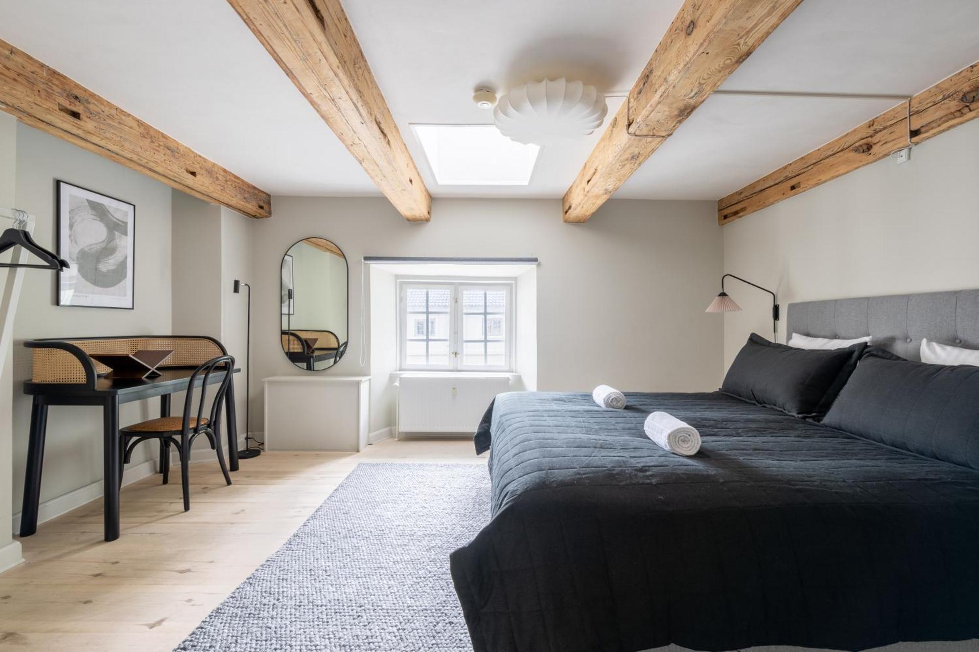 City Apartment With Exposed Ceiling Beams Copenhaga Exterior foto