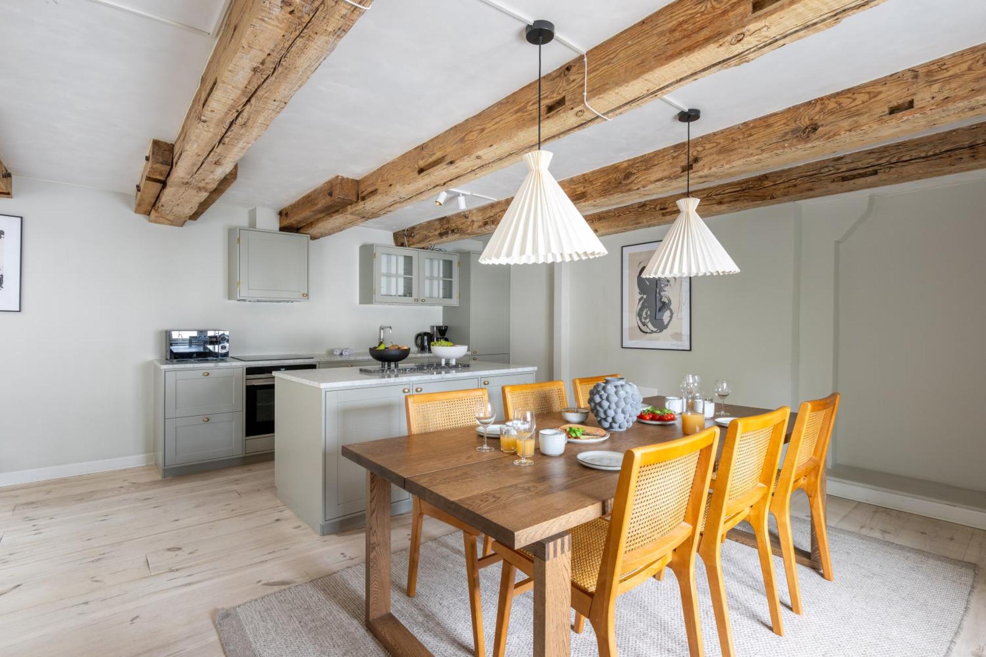 City Apartment With Exposed Ceiling Beams Copenhaga Exterior foto