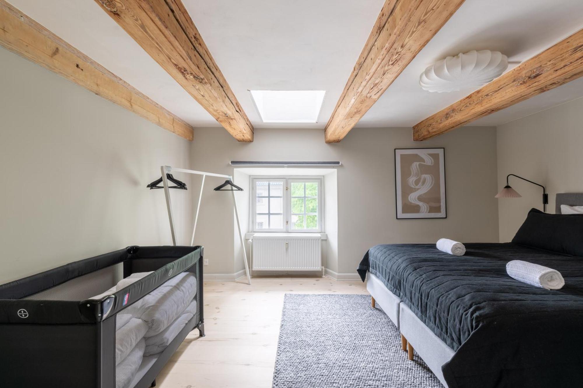 City Apartment With Exposed Ceiling Beams Copenhaga Exterior foto